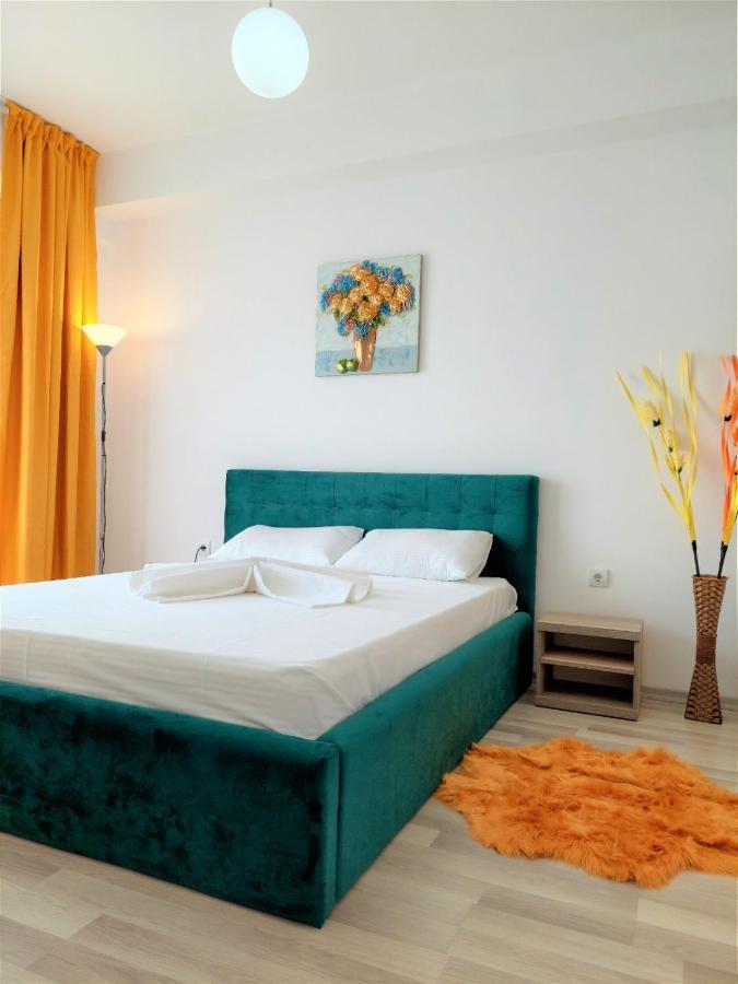 North Club Apartments Mamaia Exterior foto